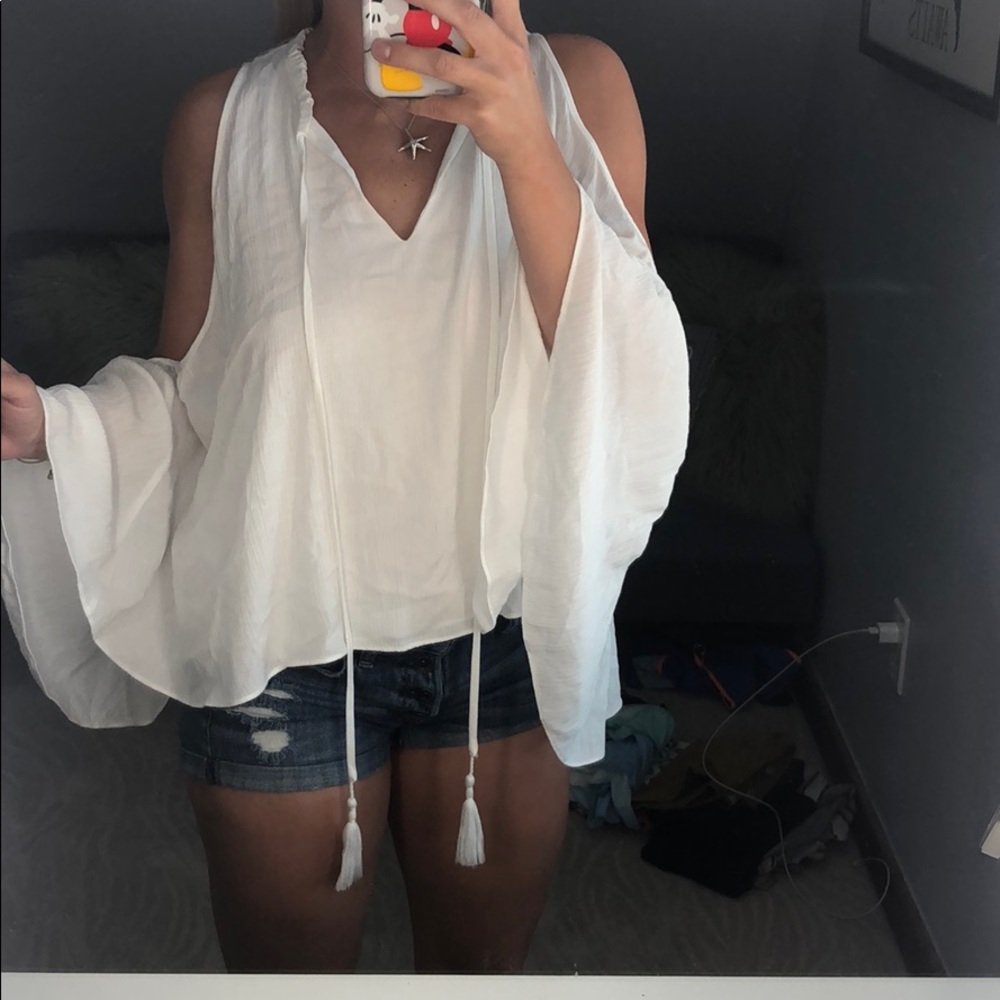 Guess White Top